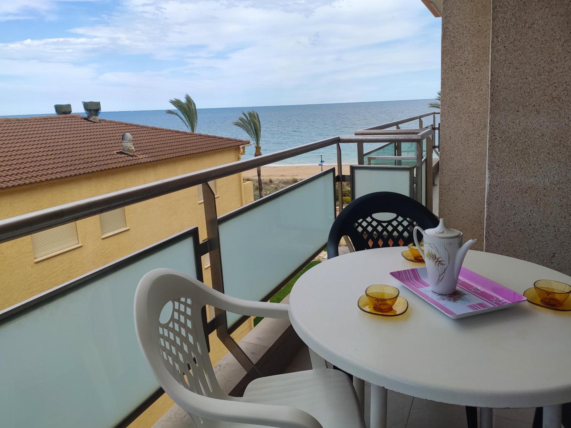 Apartamentos Surfing 3000 Peniscola Bagian luar foto